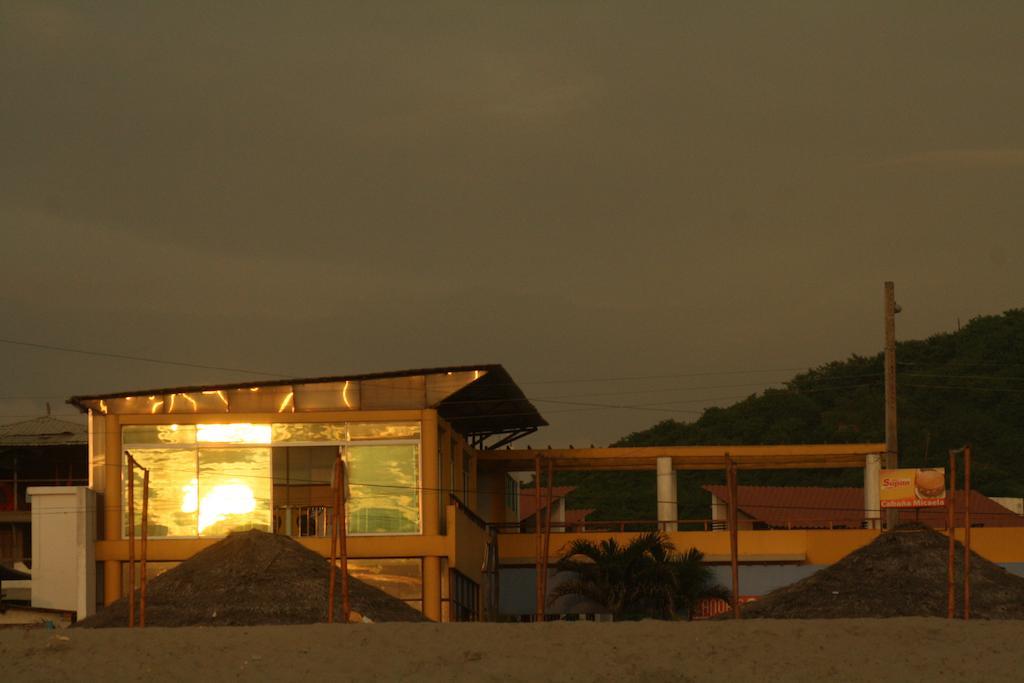Hotel Canoa'S Wonderland Exterior photo